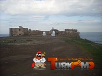 Rumeli_Feneri_Castle_p1_Jan_2014.jpg