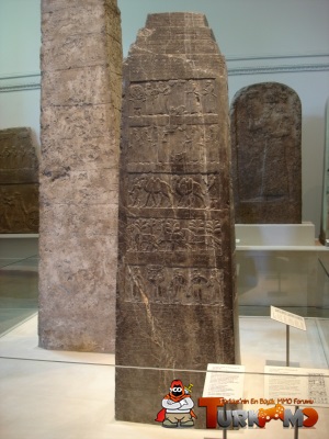 Black-obelisk.jpg