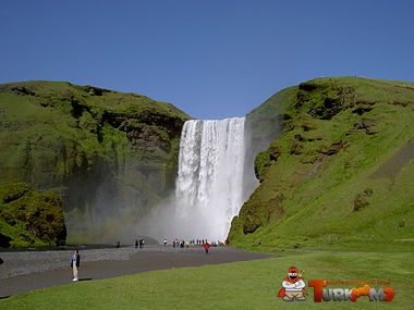 380px-Skogafoss_from_below.jpg