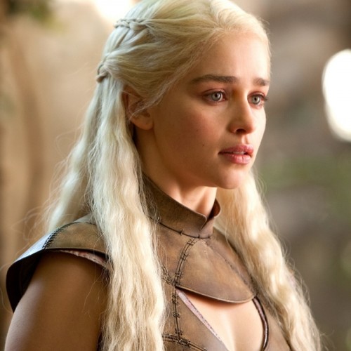 khaleesi-2560x1440-emilia-clarke-daenerys-targaryen-hd-1077.jpg