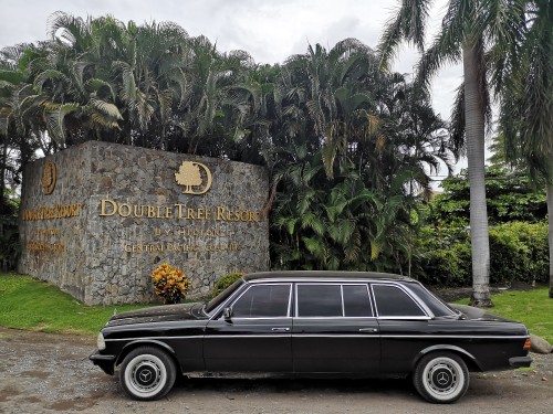 DoubleTree-Resort-by-Hilton-Central-Pacific.-COSTA-RICA-LIMOUSINE-W123-300D-MERCEDES-LANG.jpg