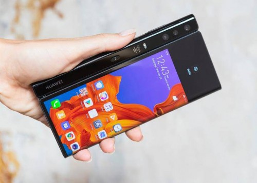Huawei-katlanabilir-telefonunun-tasarimini-guncelledi-iste-Mate-X-in-son-hali112839_0.jpg