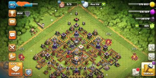 Screenshot_2019-12-12-11-14-56-107_com.supercell.clashofclans.jpg