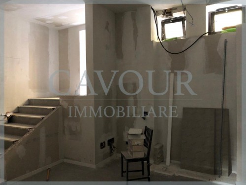 Cavour Immobiliare,  la migliore Agenzia immobiliare di Milano. Attenti e scrupolosi delle esigenze dei propri clienti, offriamo serivizi su misura quali home staging e valutazioni effettuate a regola d'arte. Selezioniamo e offriamo immobili  per soddisfare le esigenze di tutta la nostra clientela

https://cavourimmobiliare.it/