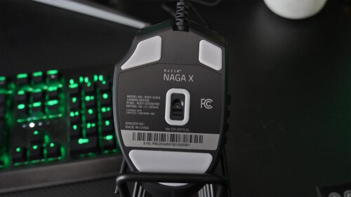 Razer-Naga-X-Bottom.jpg