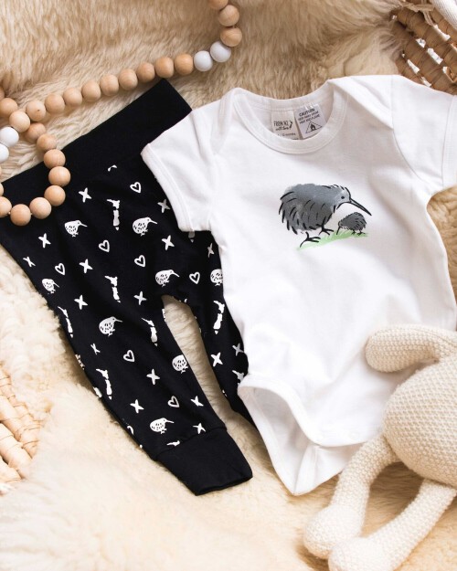 Do you want Kiwi Baby Gifts in New Zealand? Then you are at the right place, Fromnzwithlove.co.nz provides you one of the best Kiwi Baby Gifts at an affordable price. For more information, please visit our website.