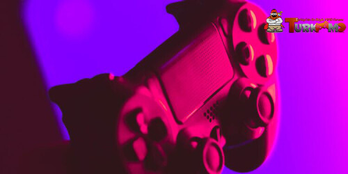 purple-red-ps4-controller.jpg