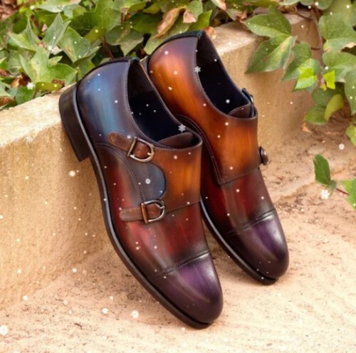 Theroyalepeacock.com is the best online shoe store in India. We provide you the best Handcrafted Luxury shoes, leather shoes, loafer shoes, formal shoes at an affordable price. For more information, visit our website.

https://www.theroyalepeacock.com/