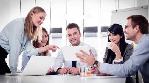 5-popular-employee-training-methods-for-workplace-training-and-how-to-choose-between-them.jpg