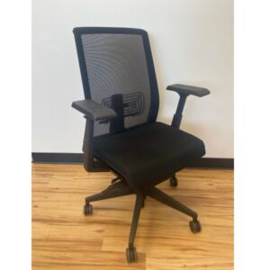 Used-Haworth-Very-Task-Chair-Main-300x300.jpg