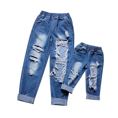 KidGirlDistressedWaistbandRolledUpJeansWholesale61901055-00_1024x10242x.jpg