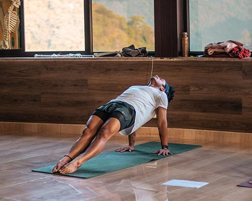 Ashtanga-Yoga-Rishikesh.jpg