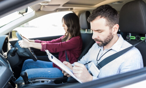 Finding for the driving school in Homebush? 3mdrivingschool.com.au is a renowned platform that provides you training for skilled and safe driving to give the safe driver to the community. Explore our site for more info.

https://3mdrivingschool.com.au/driving-school-homebush/
