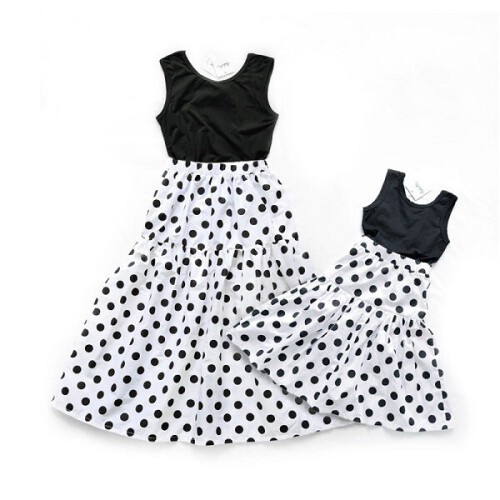 2-PieceGirlBlackTankTop_PolkaDotsSkirtSetWholesale87661080-23_1024x10242x.jpg