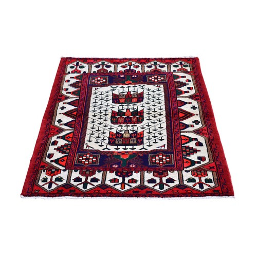 Persian-Hand-Knotted-Rug-333325-001.jpg