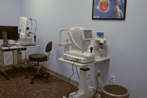 If you are looking for a professional ophthalmologist in Westchester, New York, then most likely, you are looking for us. Get assisted by our highly skilled eye doctors today by visiting our website.

https://www.hudsoneyes.com/