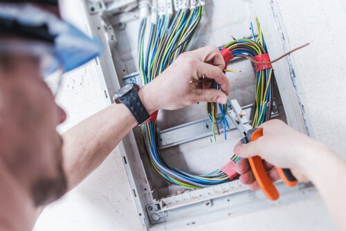 Laneelectrical.com.au offers Melbourne General Electrical Services. We provide a complete range of electrical services, from rewiring and installation to maintenance and fault finding. Discover our website for more details.