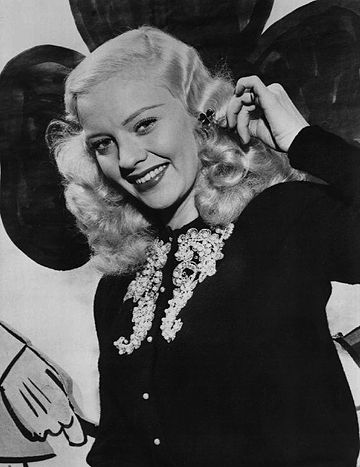 360px-Mary_Hartline_Super_Circus_1952.jpg