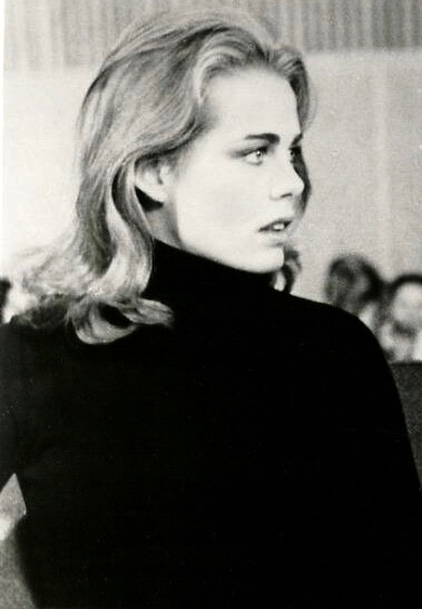 Margaux_Hemingway_1976.jpg