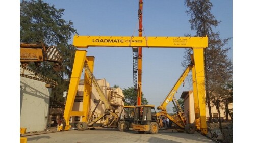 Crane installation day is an important day for the project engineers. They have to take several things into consideration during that day. They have to make sure that everything is on its track on the installation day.

https://loadmate.in/blog/installation-of-cranes-a-project-engineers-responsibility/