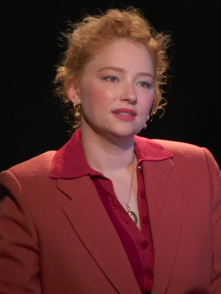 Haley_Bennett_during_an_interview_December_2021-1.png