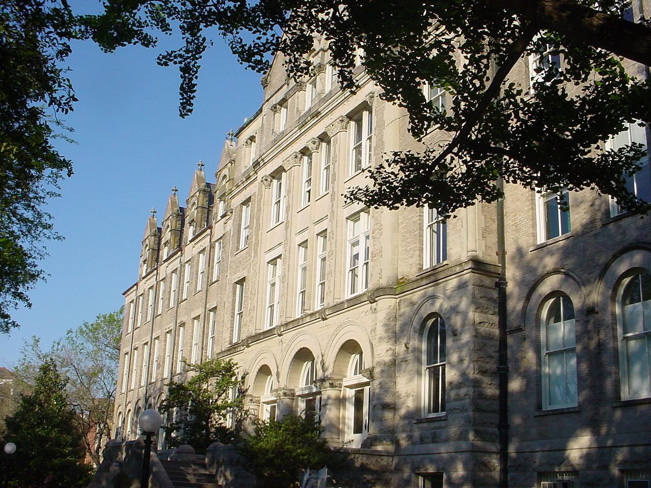 RichardsonMemorial.jpg