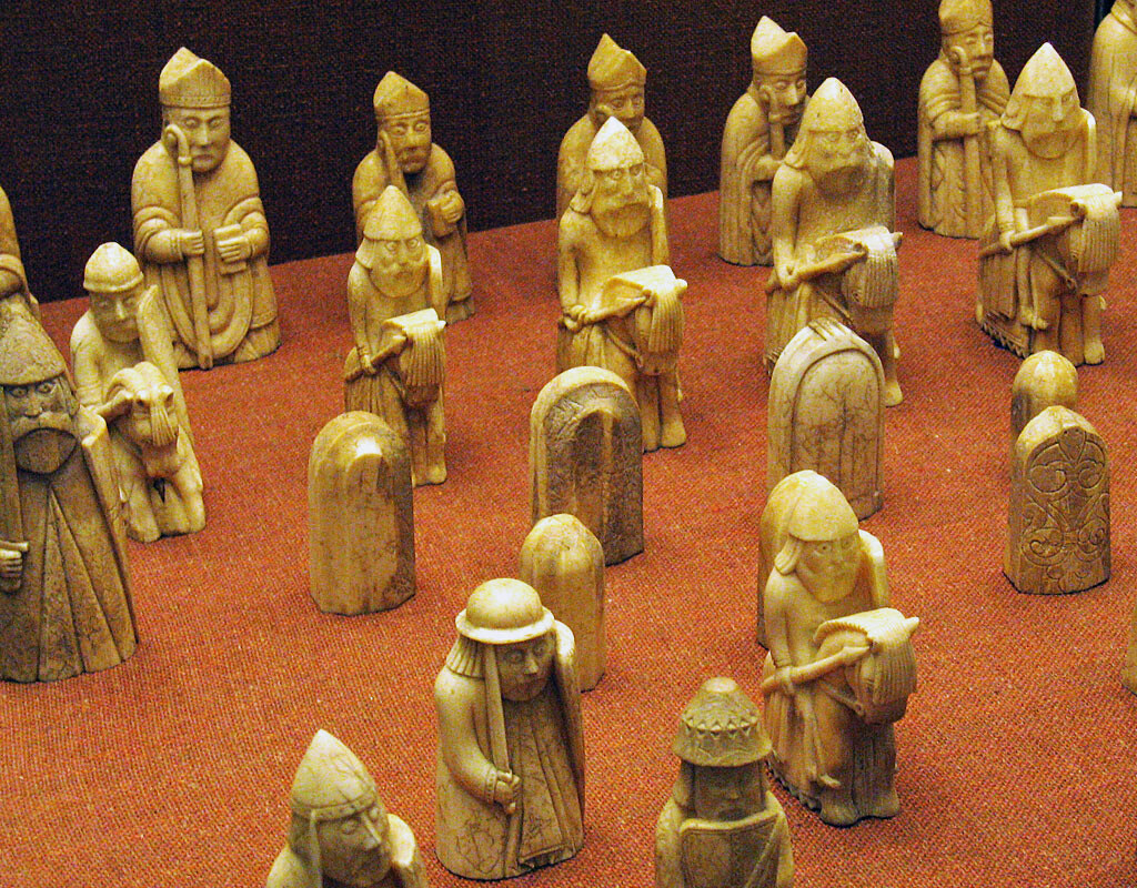 UigChessmen_SelectionOfPieces.jpg