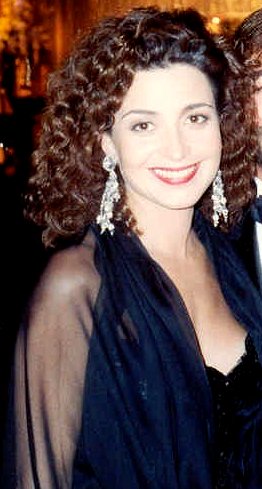 Annie_Potts_Emmys.jpg