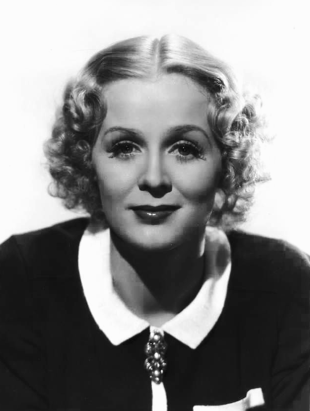 Gloria_Stuart_1937.png