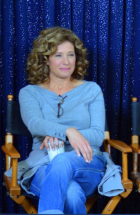 Nancy_Travis_2012.jpg