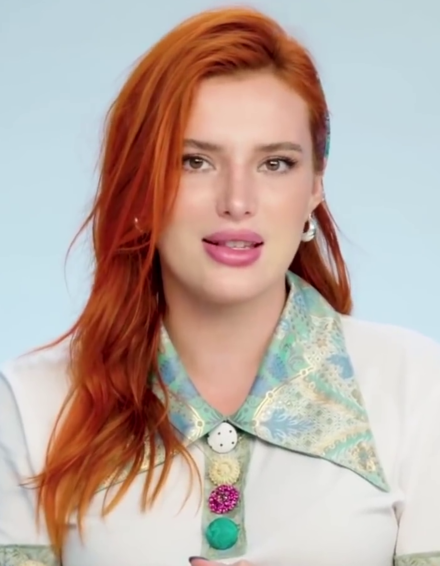 Bella_Thorne_2021.png