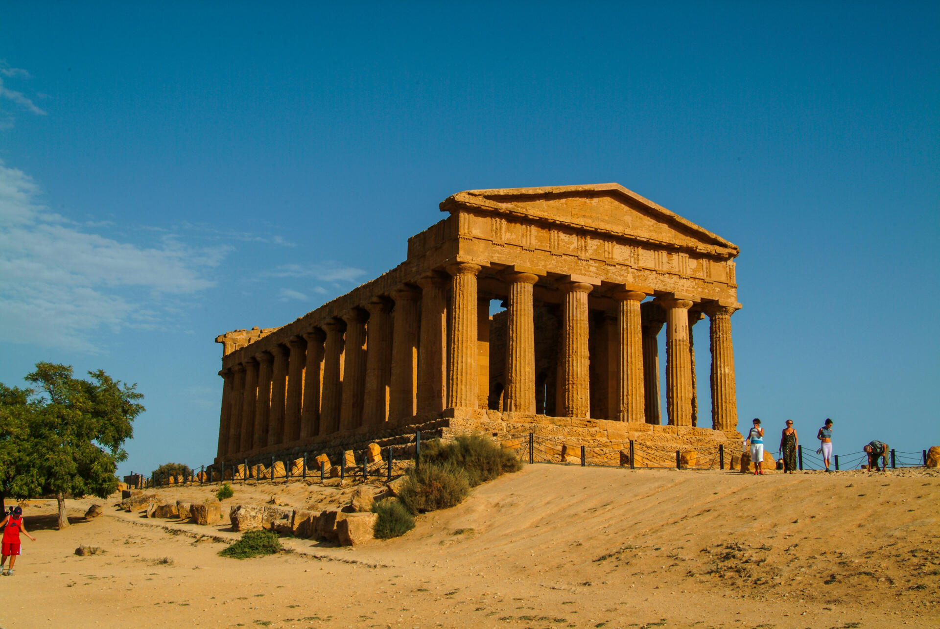 agrigento-tempio-della-concordia.d.jpg