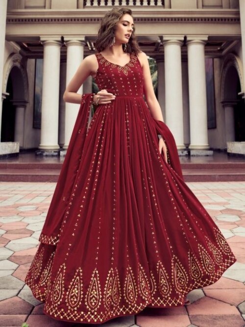 Discover the latest trends in ethnic gowns for 2023 with Ethnicplus.in. Our unique collection of timeless designs and exquisite craftsmanship will make you look and feel your best. Shop now and be a trendsetter!


https://www.ethnicplus.in/gowns