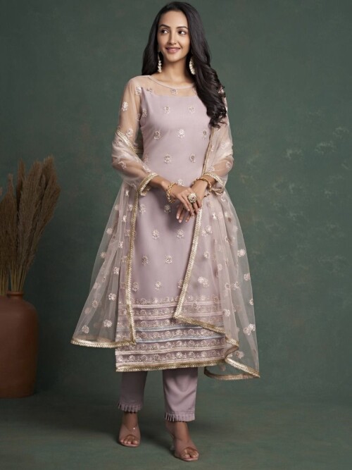 Discover the perfect Pakistani Salwar Kameez to make you look and feel your best. Shop the latest collection from Ethnicplus.in and get ready to feel beautiful and confident!


https://www.ethnicplus.in/salwar-kameez