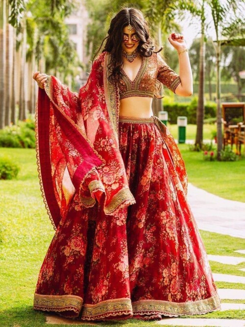 Discover the perfect designer lehenga for your special occasions at Ethnicplus.in. Our exquisite collection of designer lehengas is crafted with love to make you look and feel beautiful. Shop now to find the perfect lehenga for your special day!

https://www.ethnicplus.in/lehenga-choli