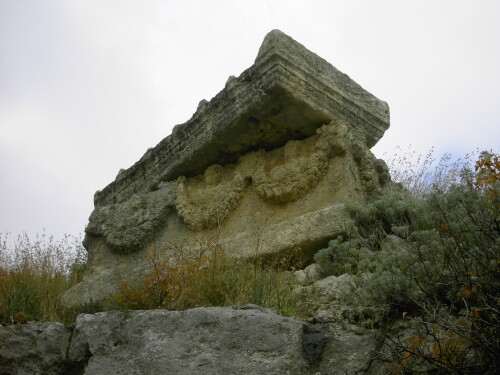 Roman_Sarcophagus_Seleucia_Pieria.jpg