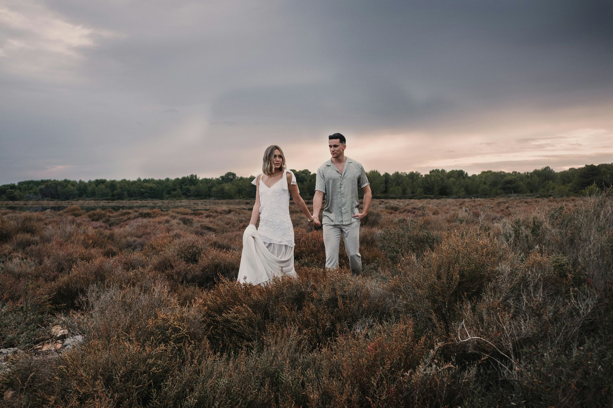 Importance of Choosing the Right Photographer for Traditional Wedding & Elopement Wedding Photography