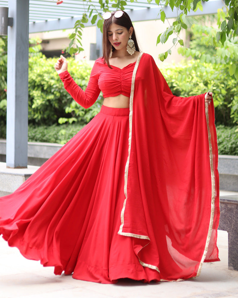 Stitched Lehenga Choli and Traditional Saree: A Blend of Elegance and Tradition