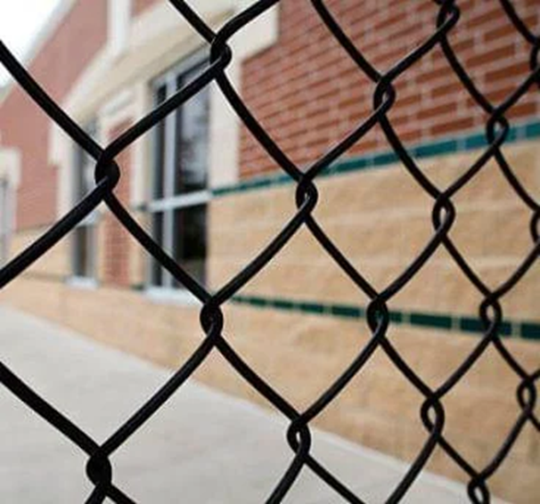 Boosting Property Privacy and Guarding: Rockland, NY’s Commercial and Security Fencing Benefits